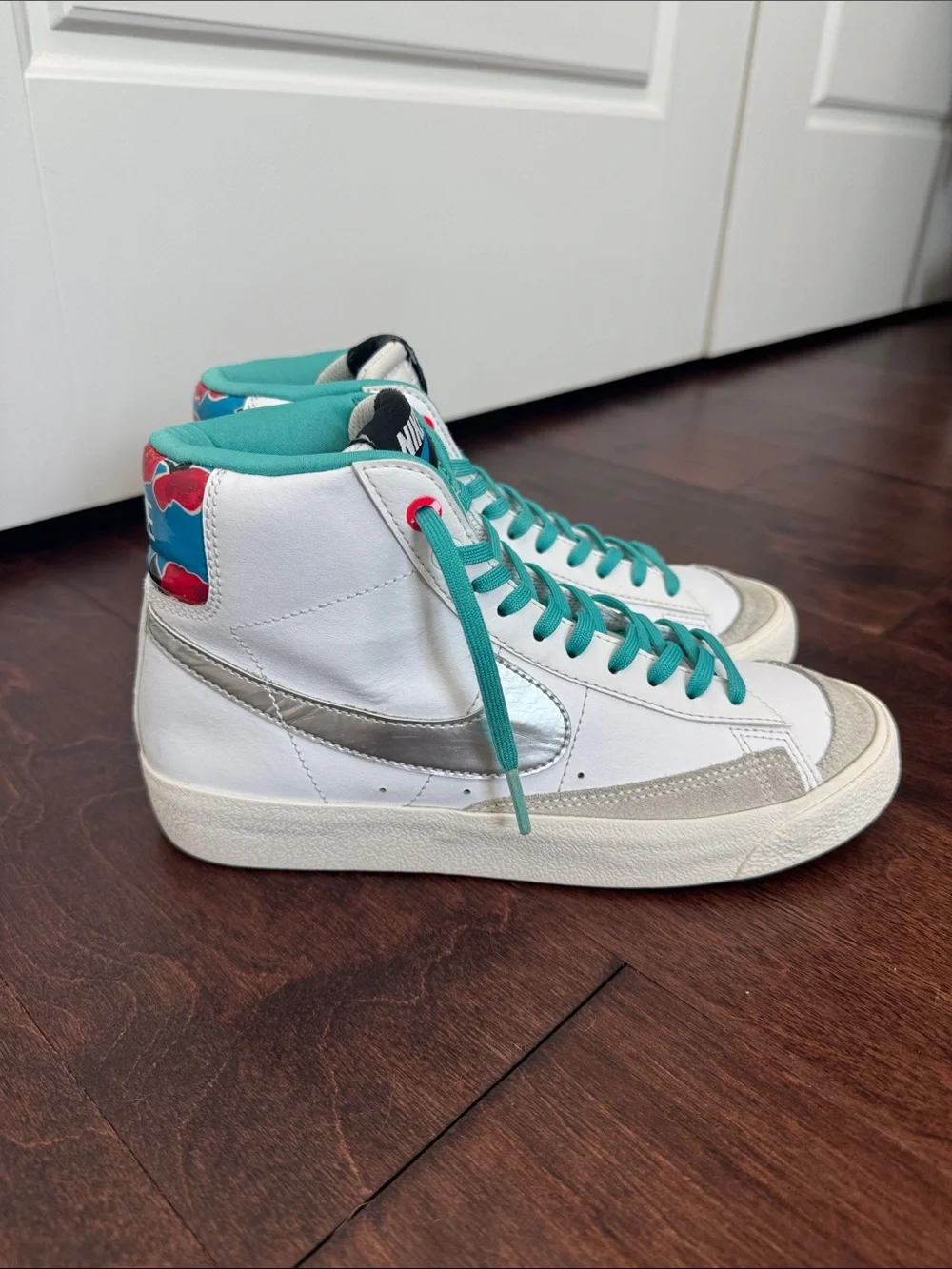 Nike girls youth